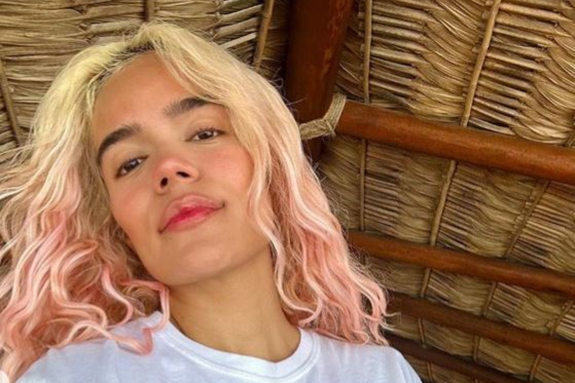 Karol G Vuelve A Instagram Y Consciente A Sus Fans Con Sus Nuevas Y