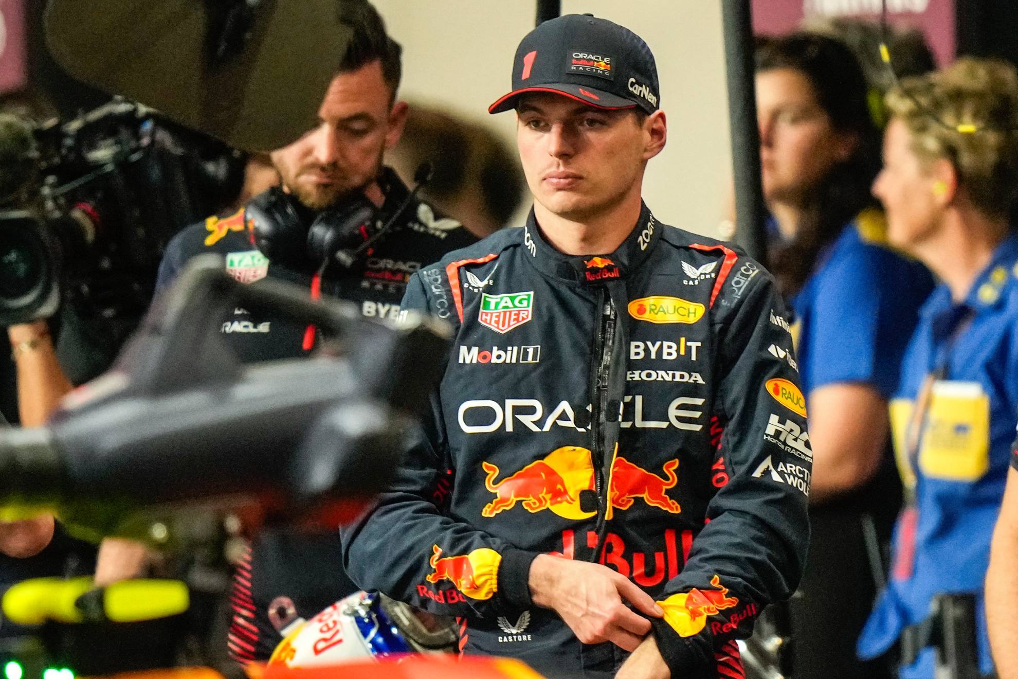 Max Verstappen es líder de F1 con un punto de ventaja sobre Checo Pérez