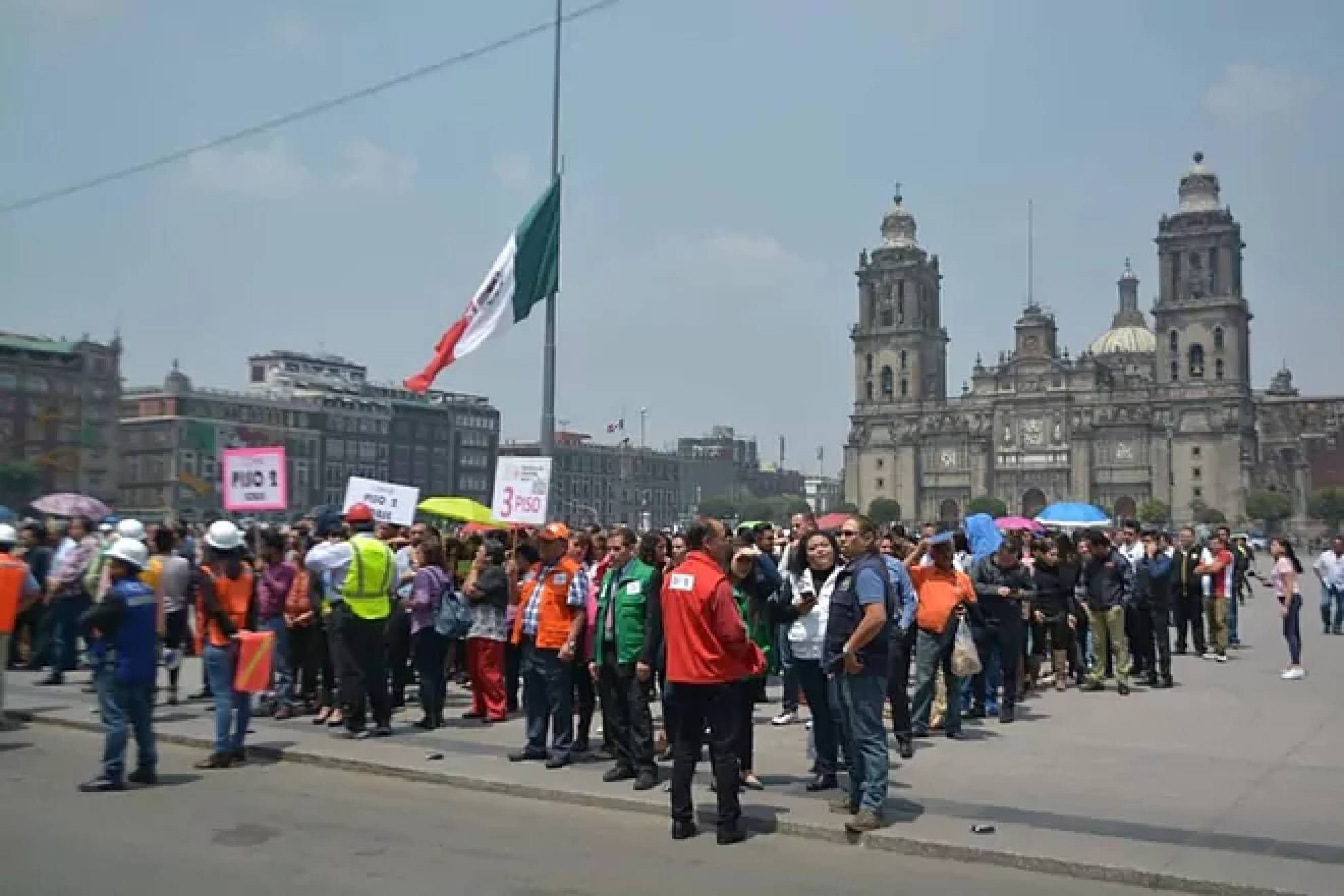 México se alista para el primer Simulacro Nacional de este año.