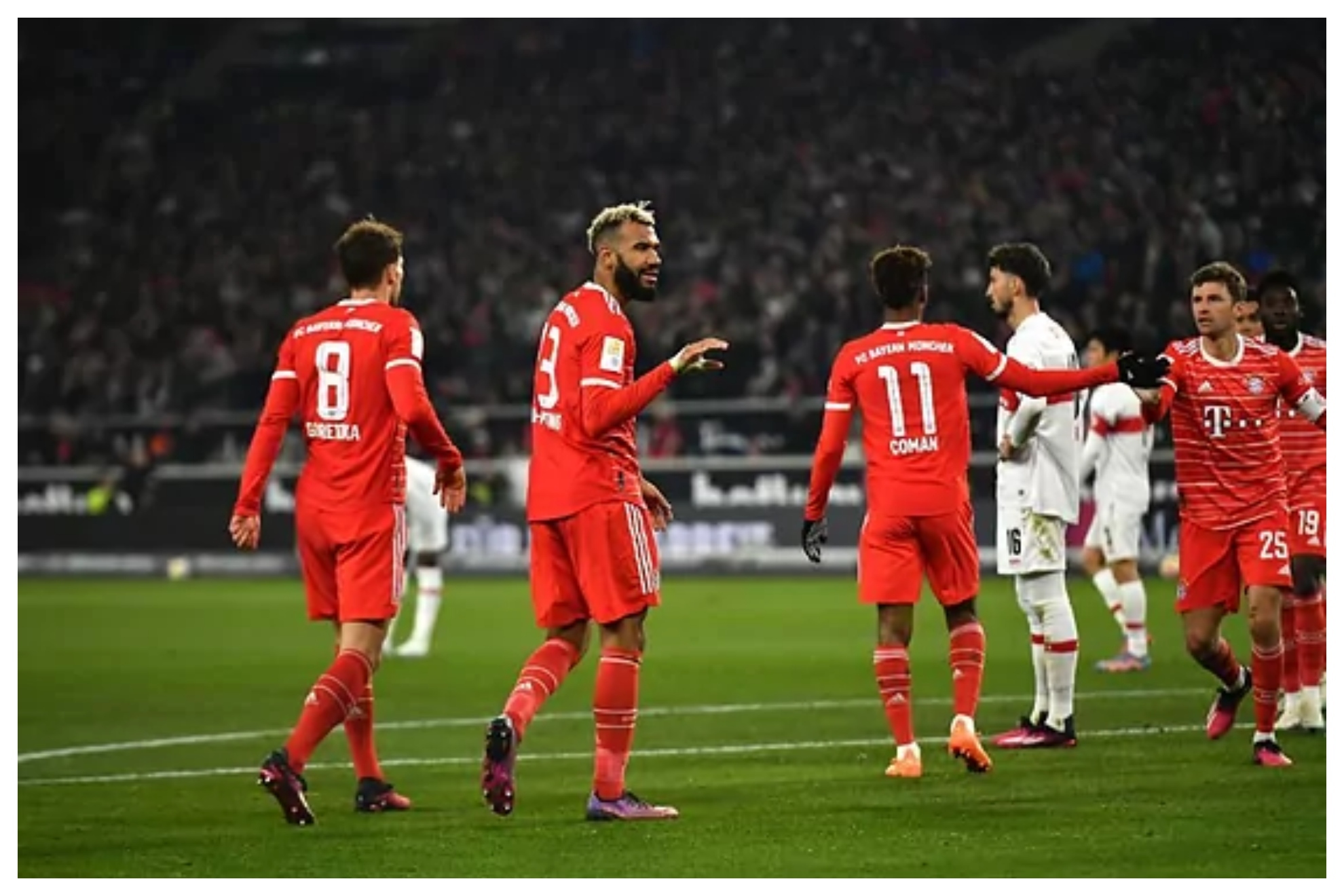 Los jugadores del Bayern durante un partido en esta temporada