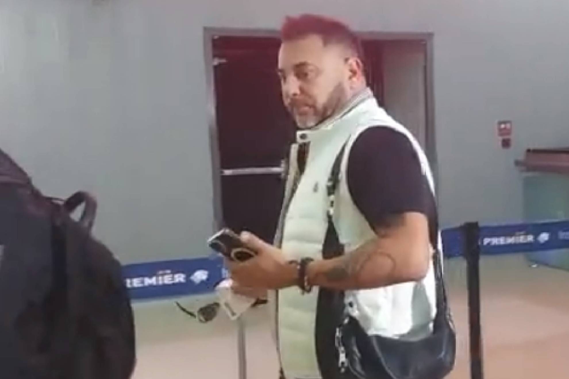 El 'Turco' Mohamed ya tomó el avión rumbo a la Ciudad de México