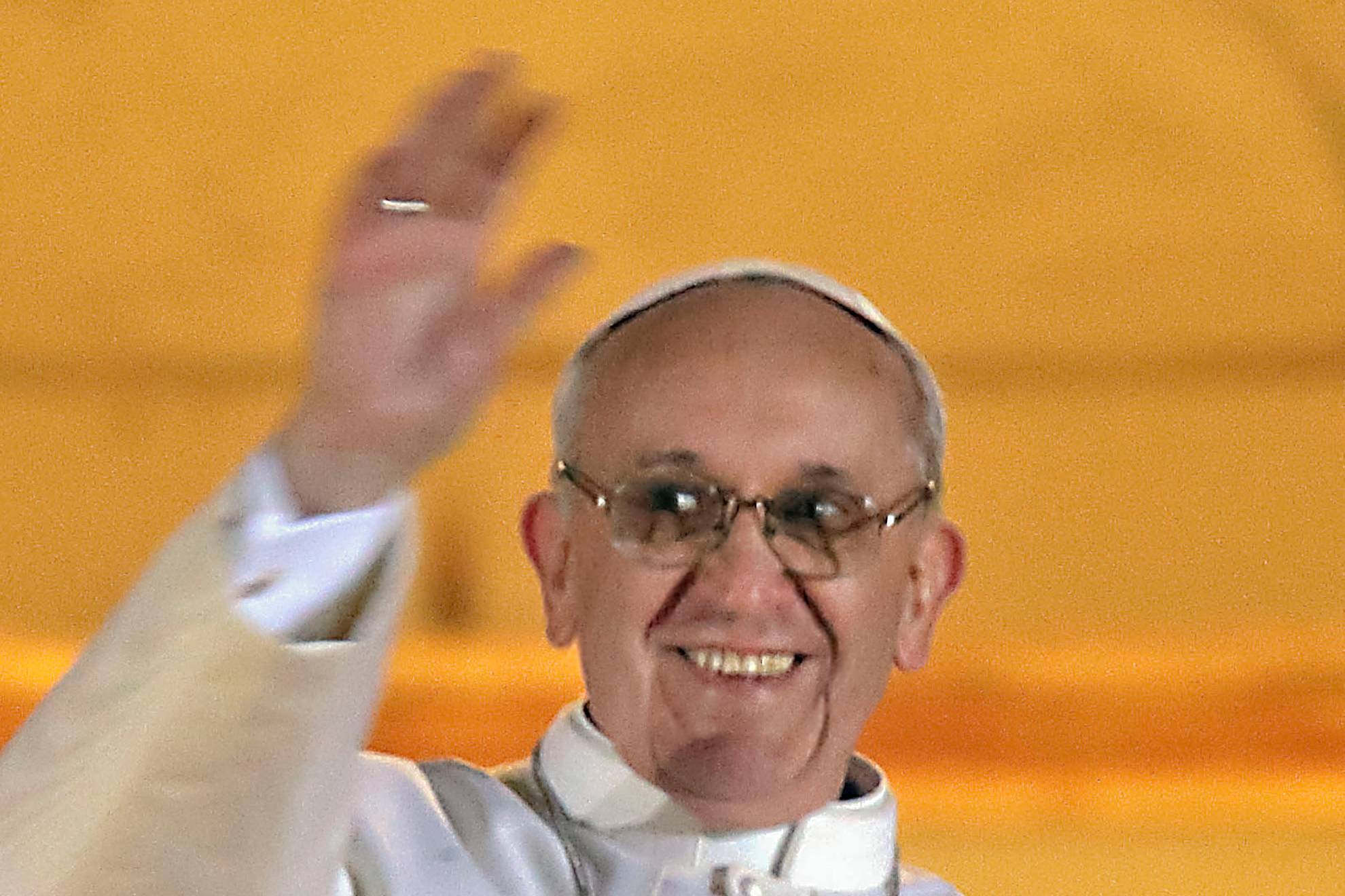 El papa Francisco tiene 86 años de edad. Nació en Buenos Aires, Argentina