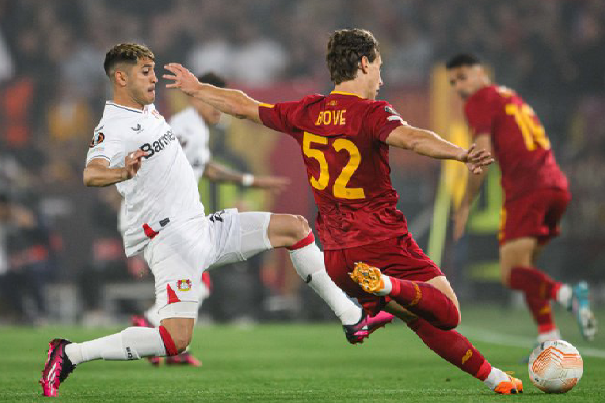 Roma y Bayer Leverkusen chocaron en la ida de las semifinales de la Europa League