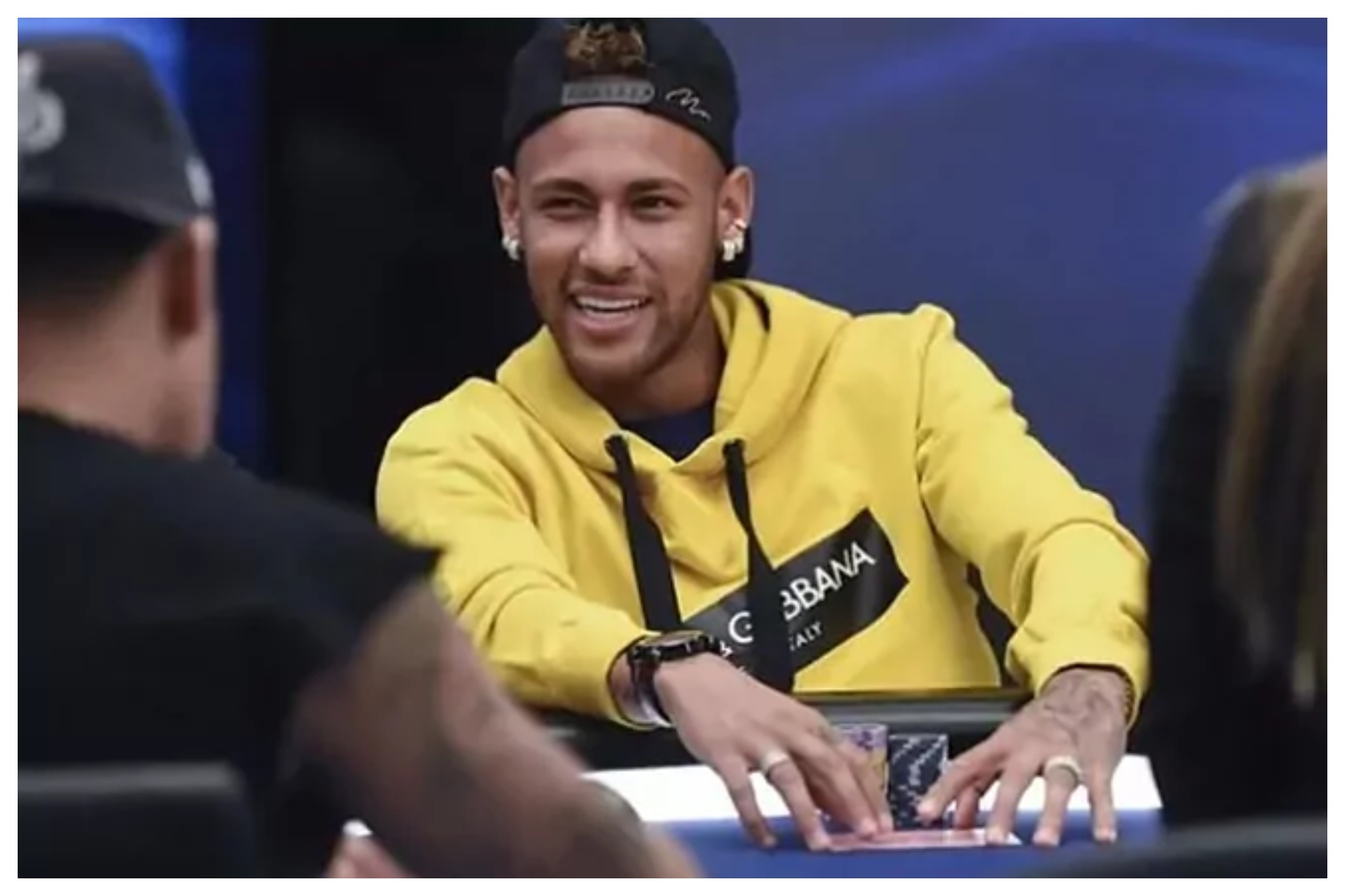 Neymar, durante una partida de póker