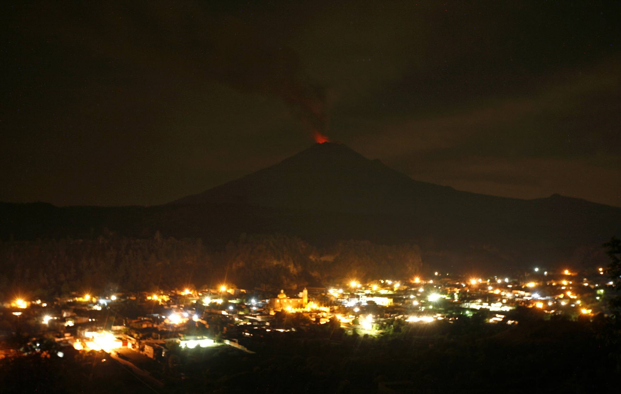 Popocatépetl: Una explosión ocurrió la noche del domingo 28 de mayo del 2023