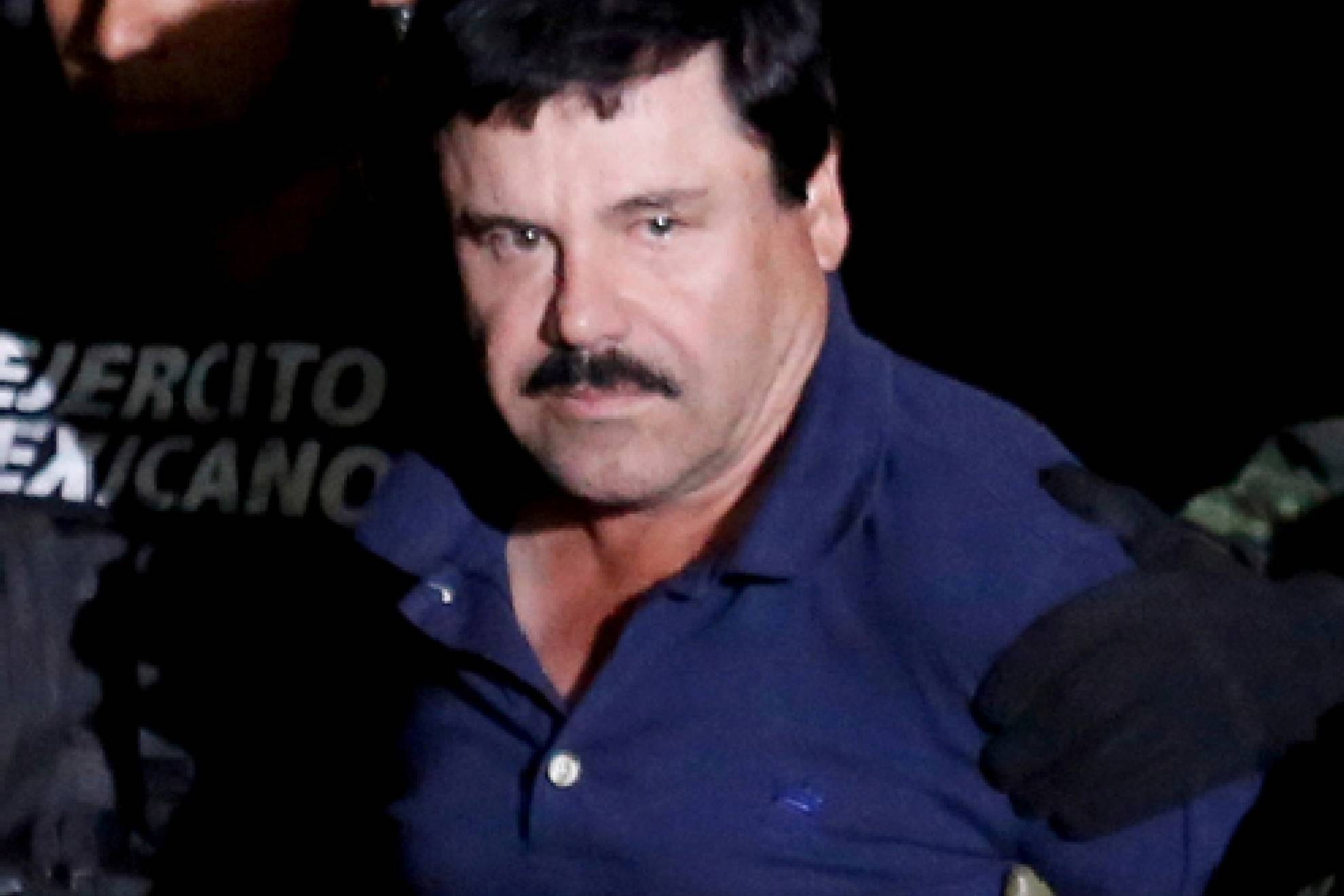 El 'Chapo' Guzmán cumple cadena perpetua en EU y le habría enviado carta a los 'Chapitos'.