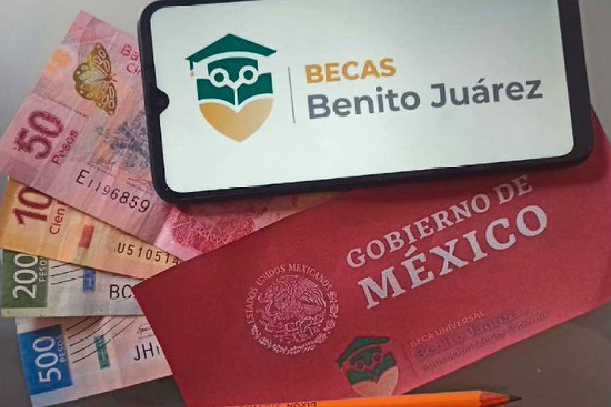 Comienza en los primero días de junio el reparto de la Beca Benito Juárez a estudiantes