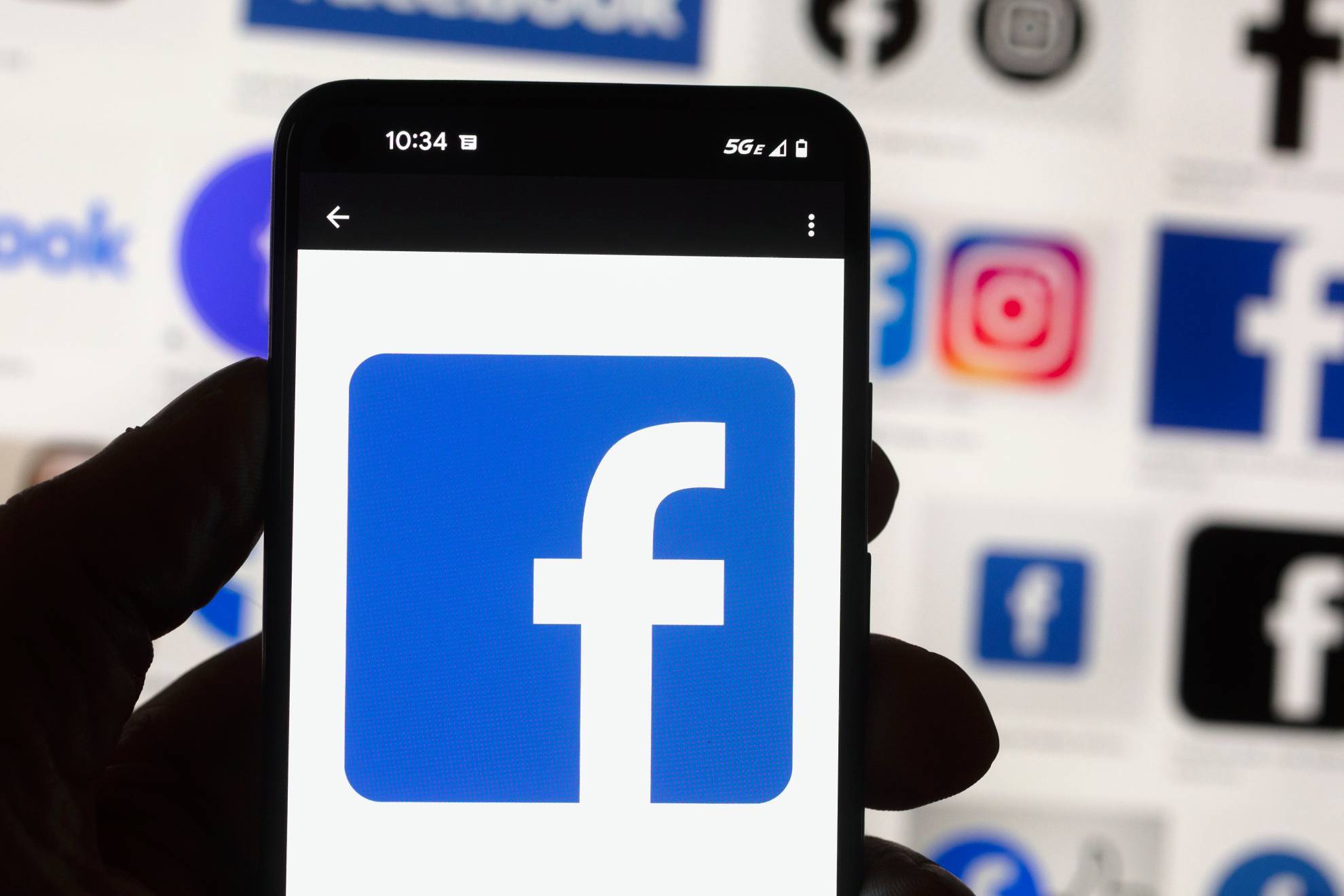 Facebook e Instagram presentan problemas para iniciar sesin en Mxico y el mundo