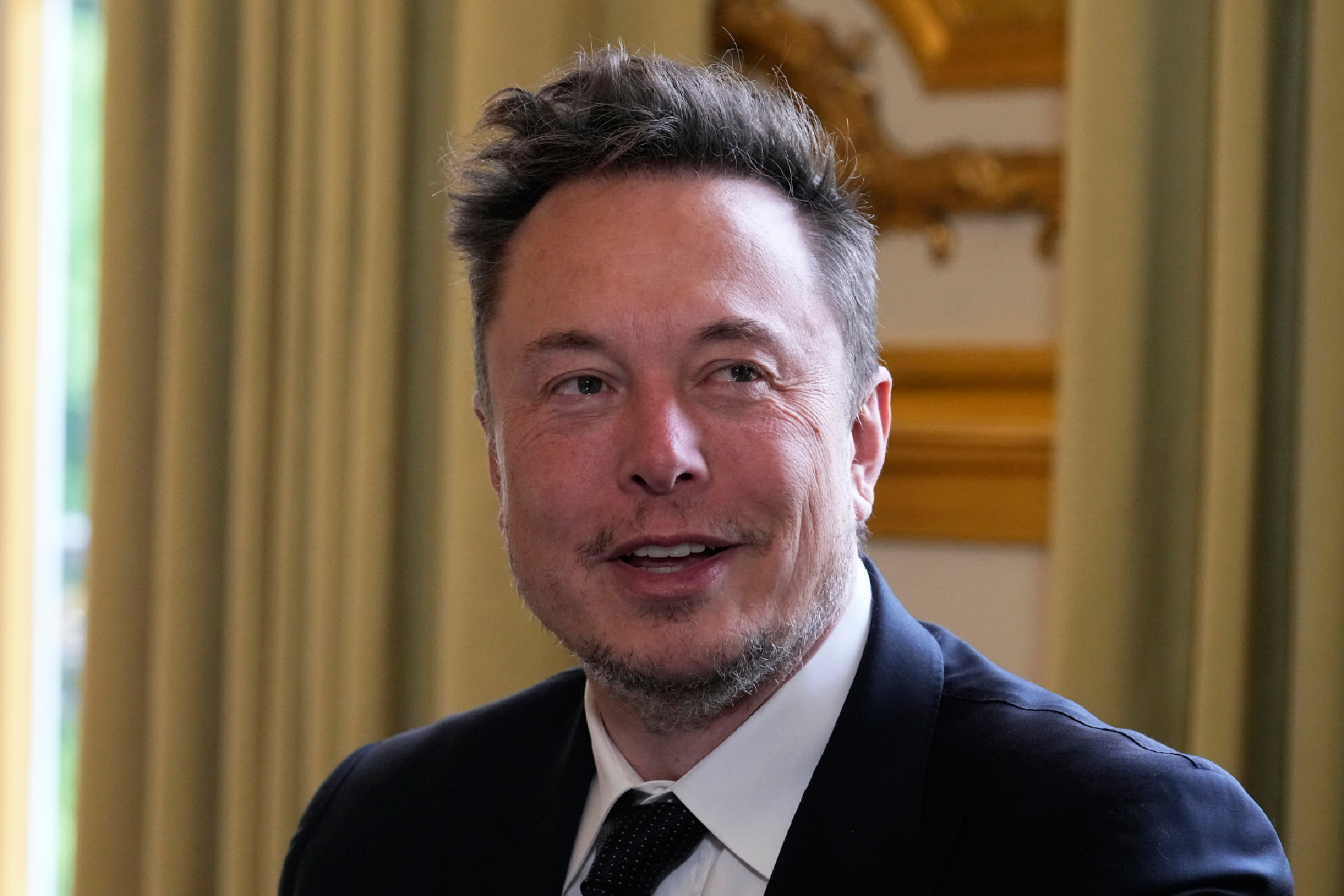 Elon Musk pretende mejorar el servicio y proteger a los usuarios.