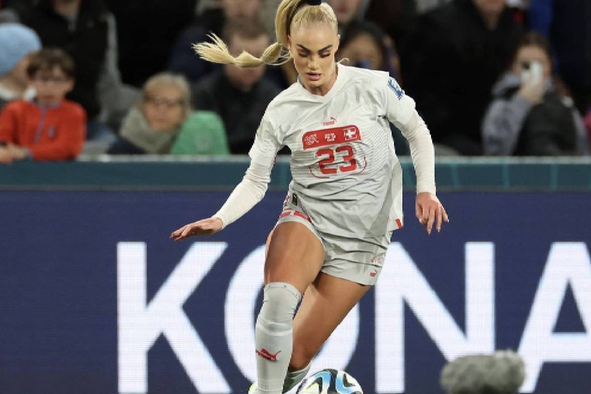 Alisha Lehmann, la futbolista más seguida en redes sociales que brilla en  el Mundial Femenil 2023 | MARCA México