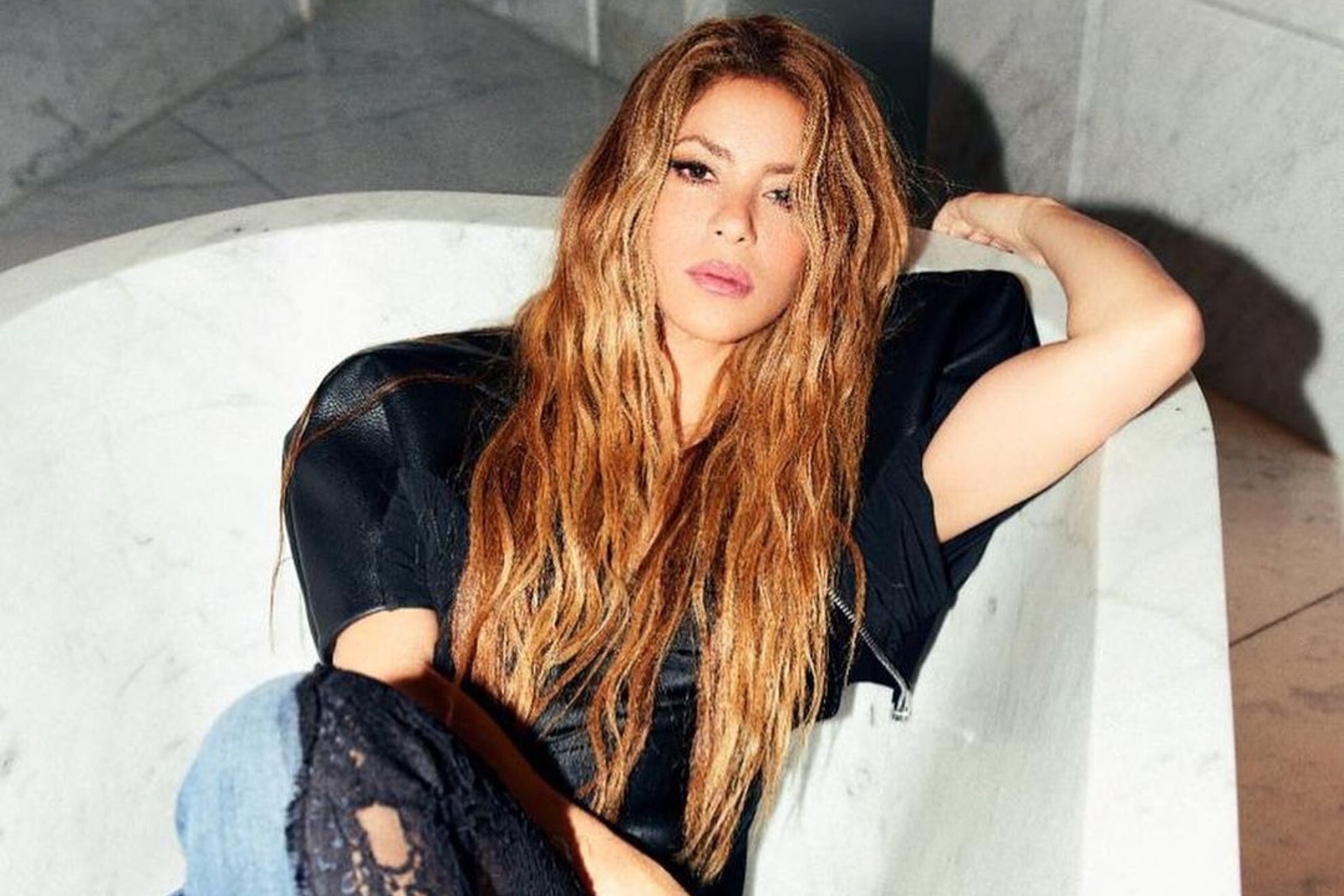 Shakira: "Dejadme en paz todo el mundo... Soy una loba herida"