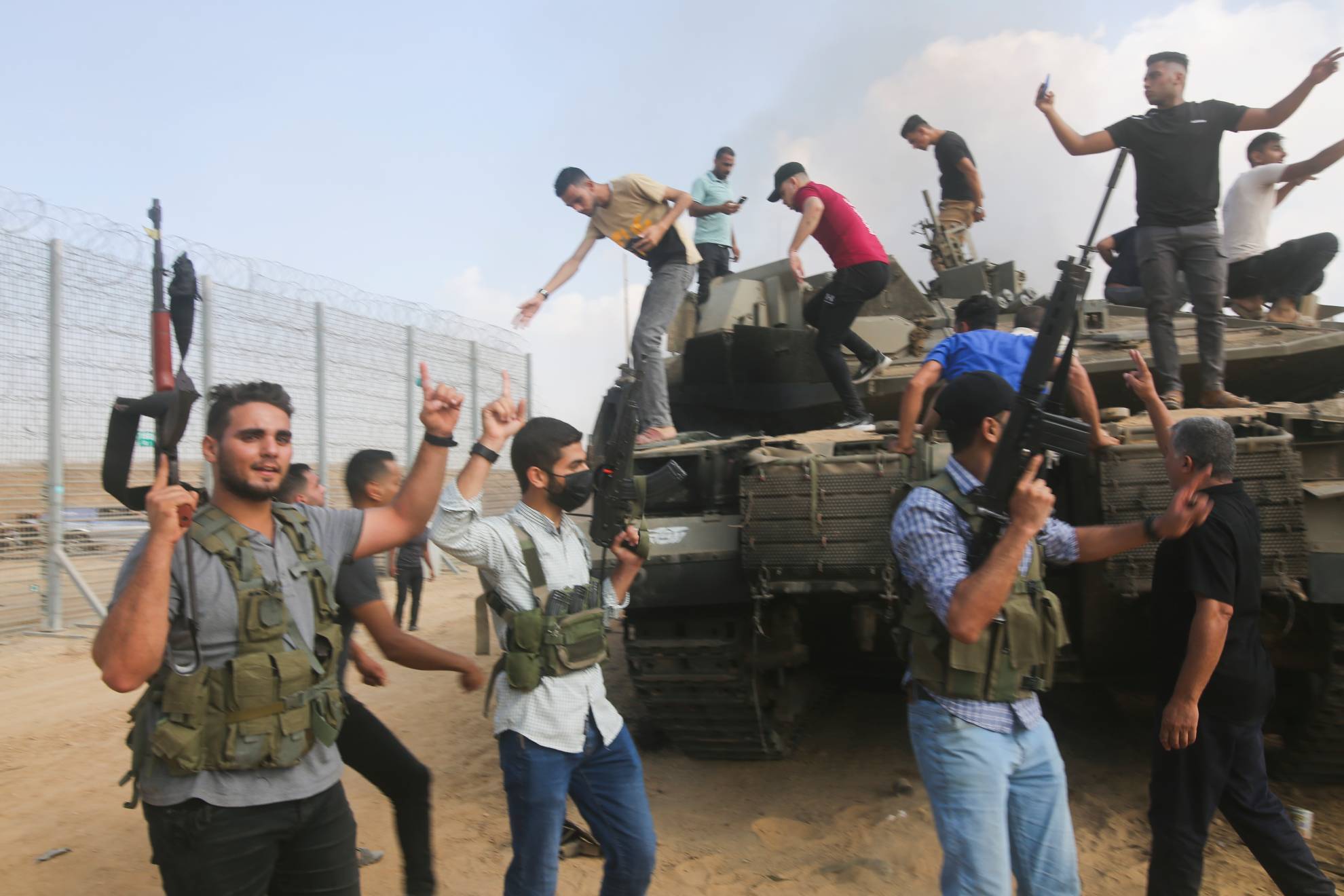 La guerra estall entre Hamas e Israel con un saldo hasta el momento de ms de 100 muertos y casi mil heridos