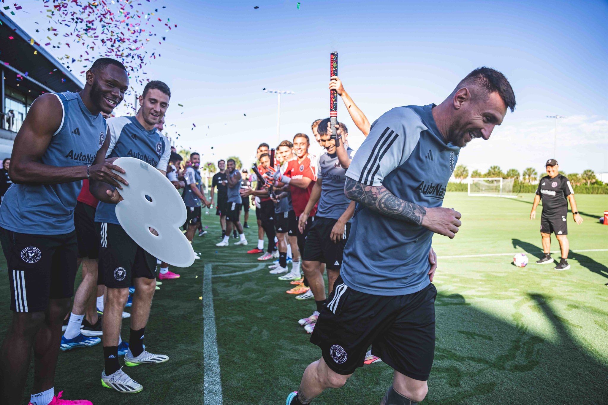 Messi regresa a Miami como hroe: Primer jugador de la MLS en ganar el Baln de Oro