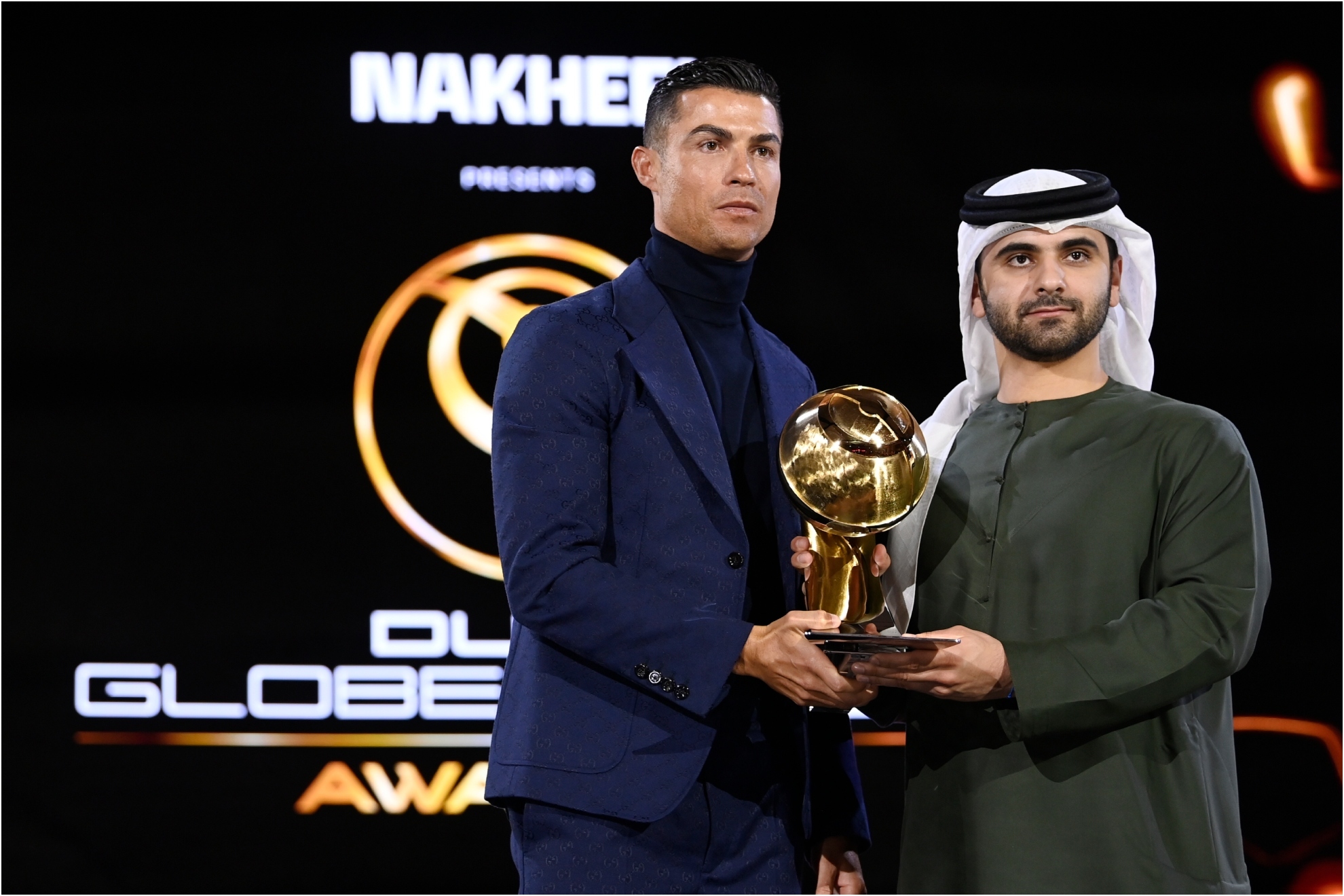 Cristiano, recibiendo el premio del Global Soccer Awards en Dubai.