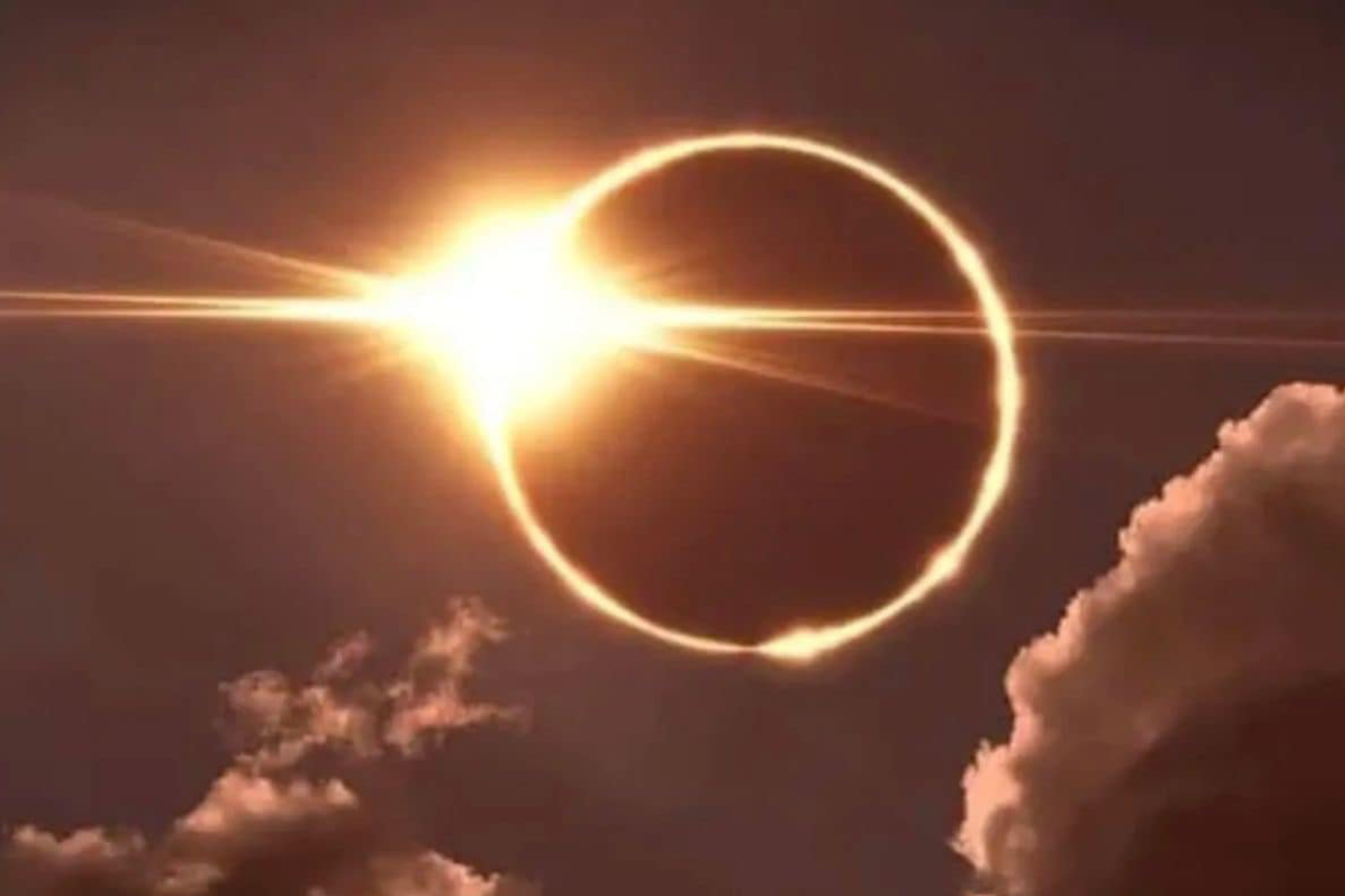 Eclipse Solar Total como el que se vivir en Mxico el prximo Lunes 8 de Abril