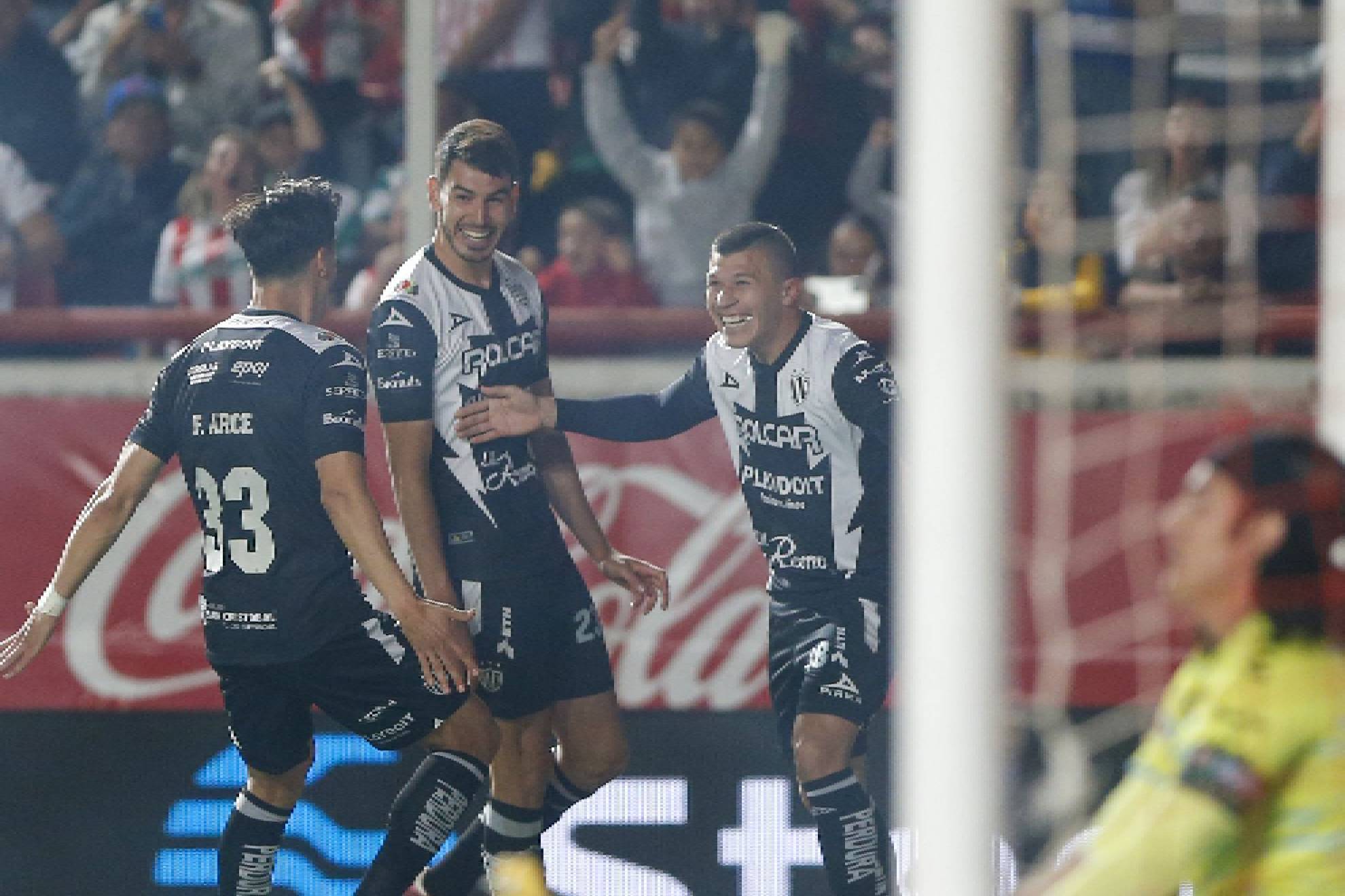 Necaxa le gan a Santos y se acerca a la Liguilla del Torneo Clausura 2024.