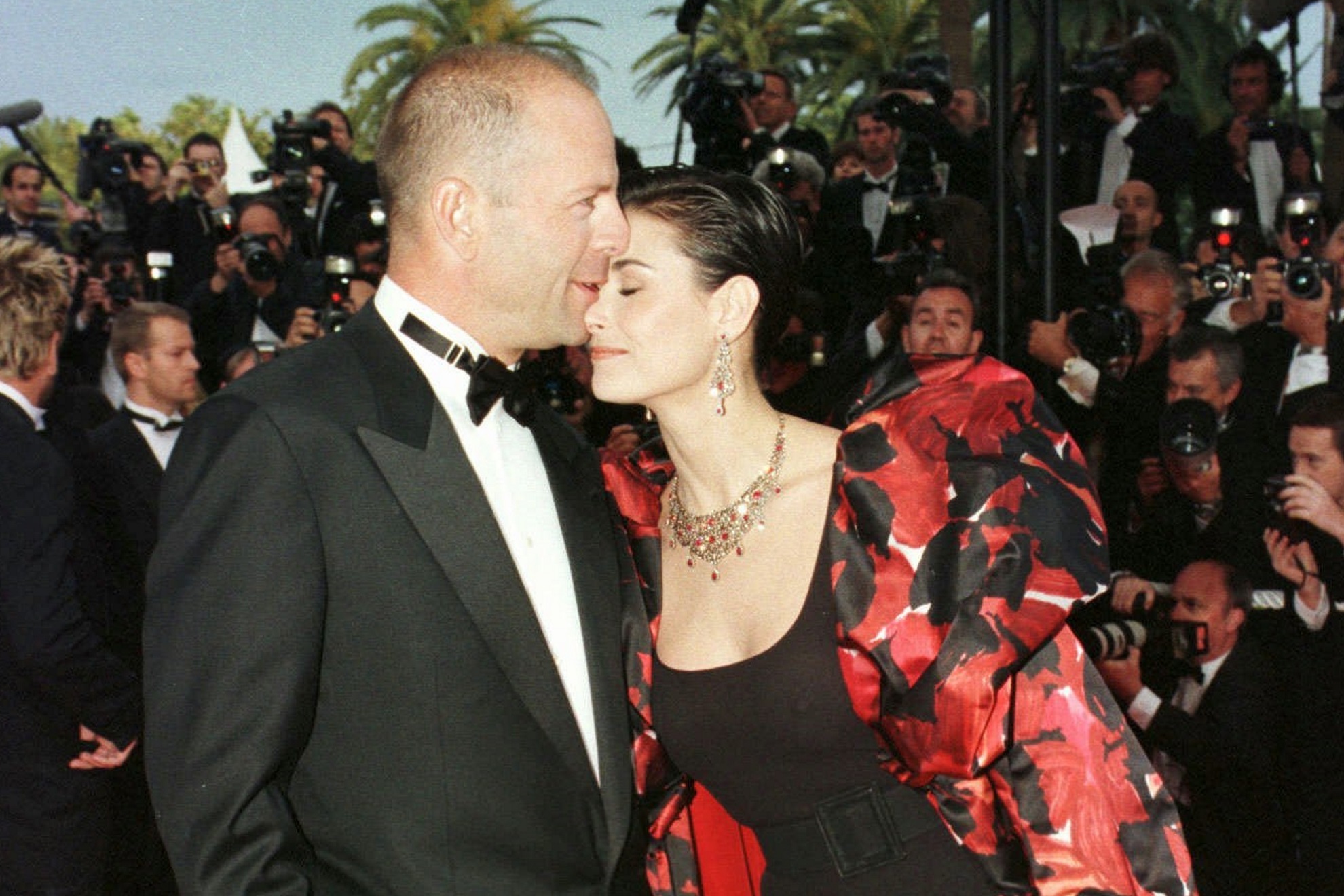 Bruce Willis Demi Moore demencia frontotemporal ex mujer cine Cannes