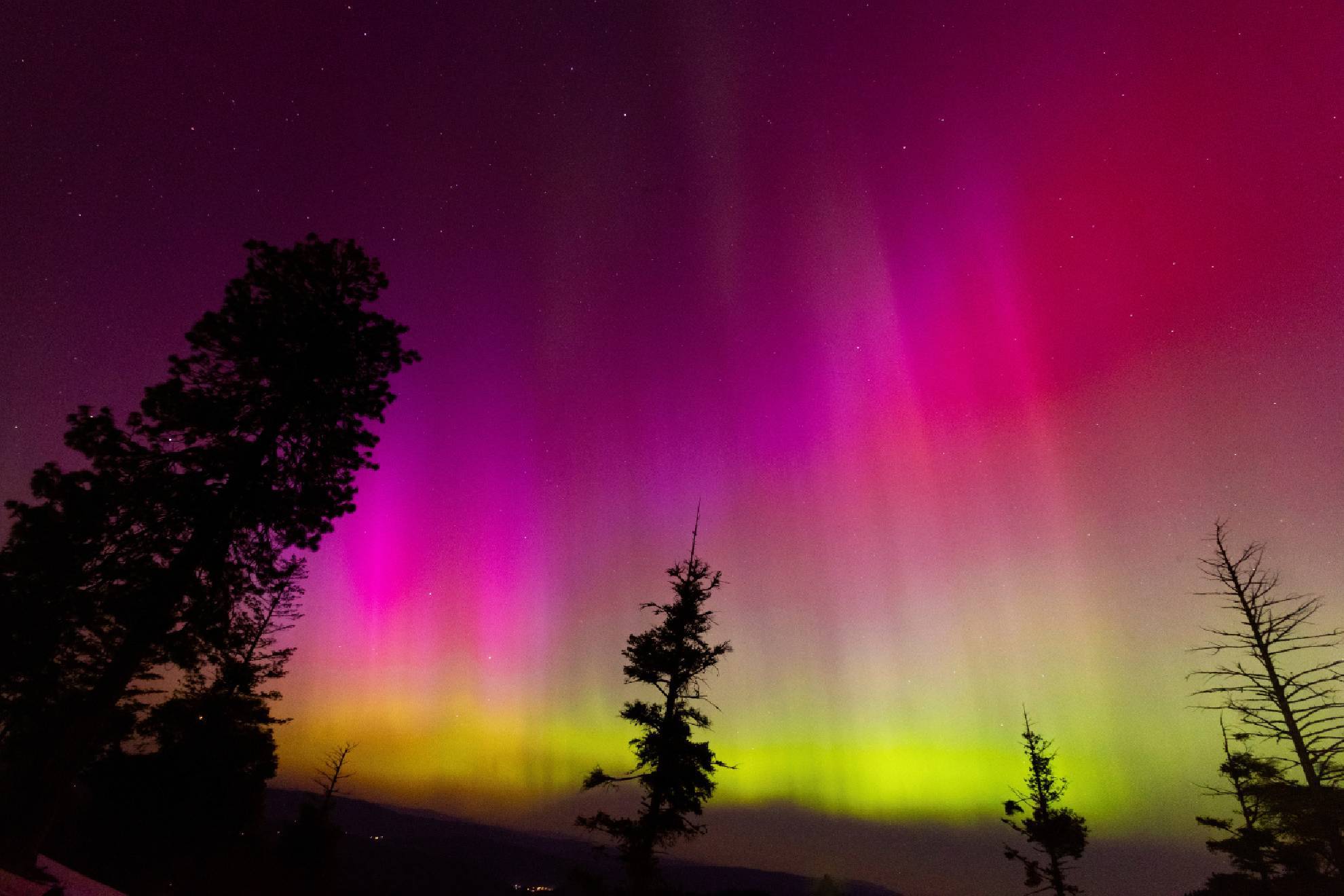 tormenta solar aurora boreal hoy