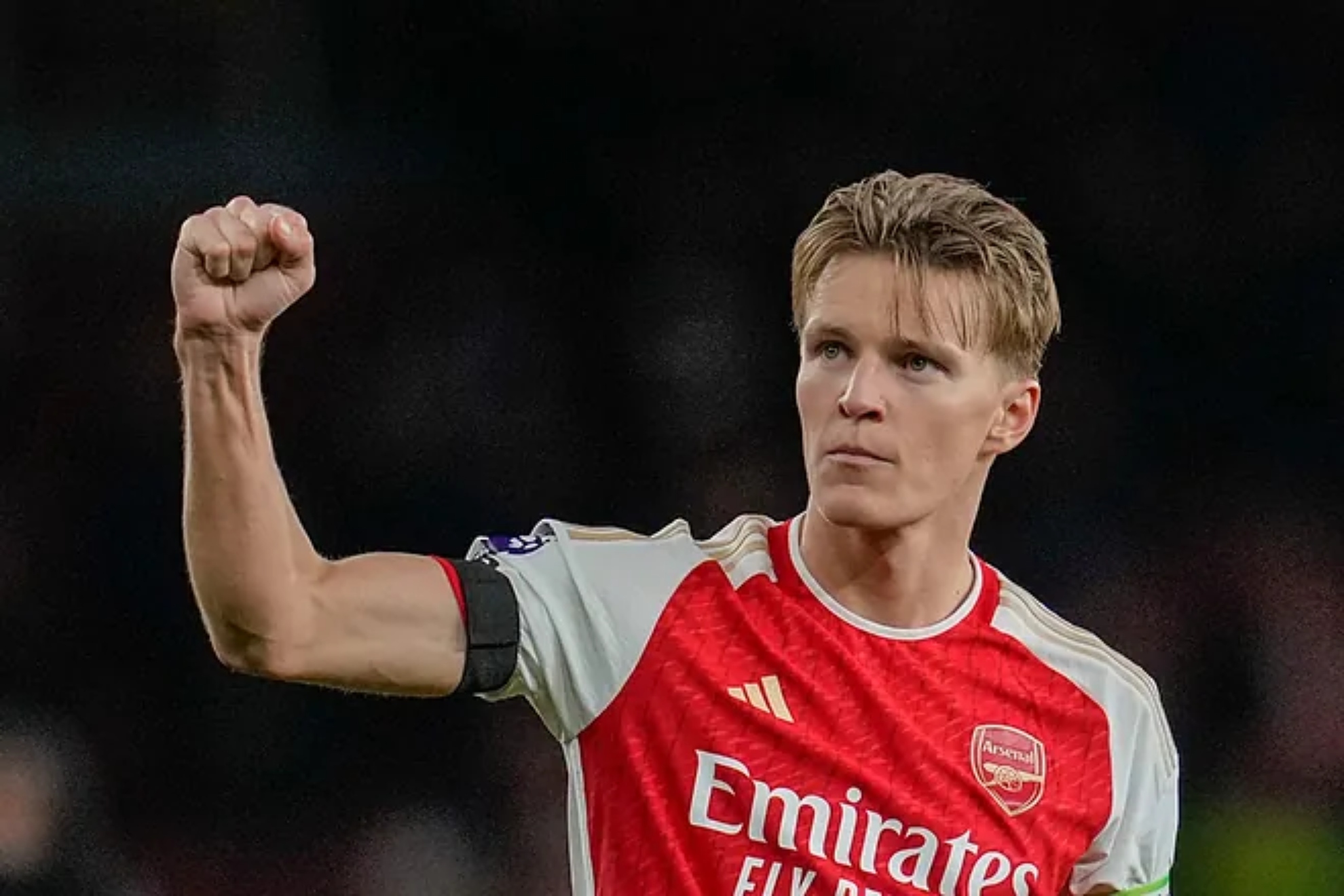 Odegaard celebra un gol con el Arsenal