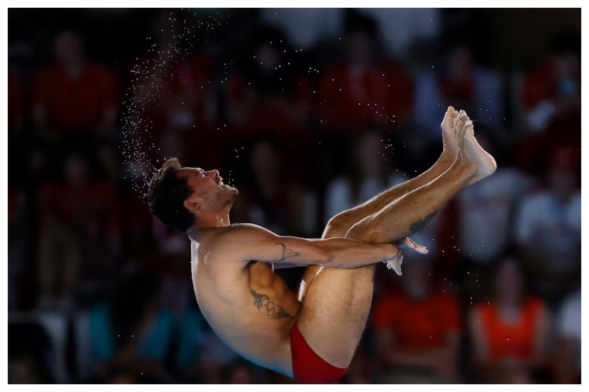 Randal ejecuta uno de sus saltos durante las preliminares