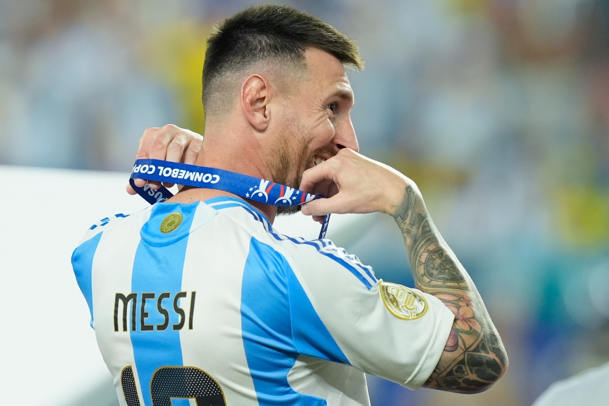 Messi siendo campen de la Copa Amrica