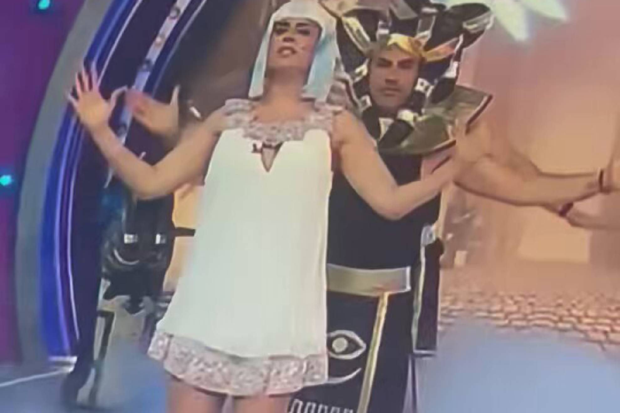 Luz Elena González recibe críticas y burlas por homenaje a Katy Perry en  Venga La Alegría | MARCA México, image size:1980x1320