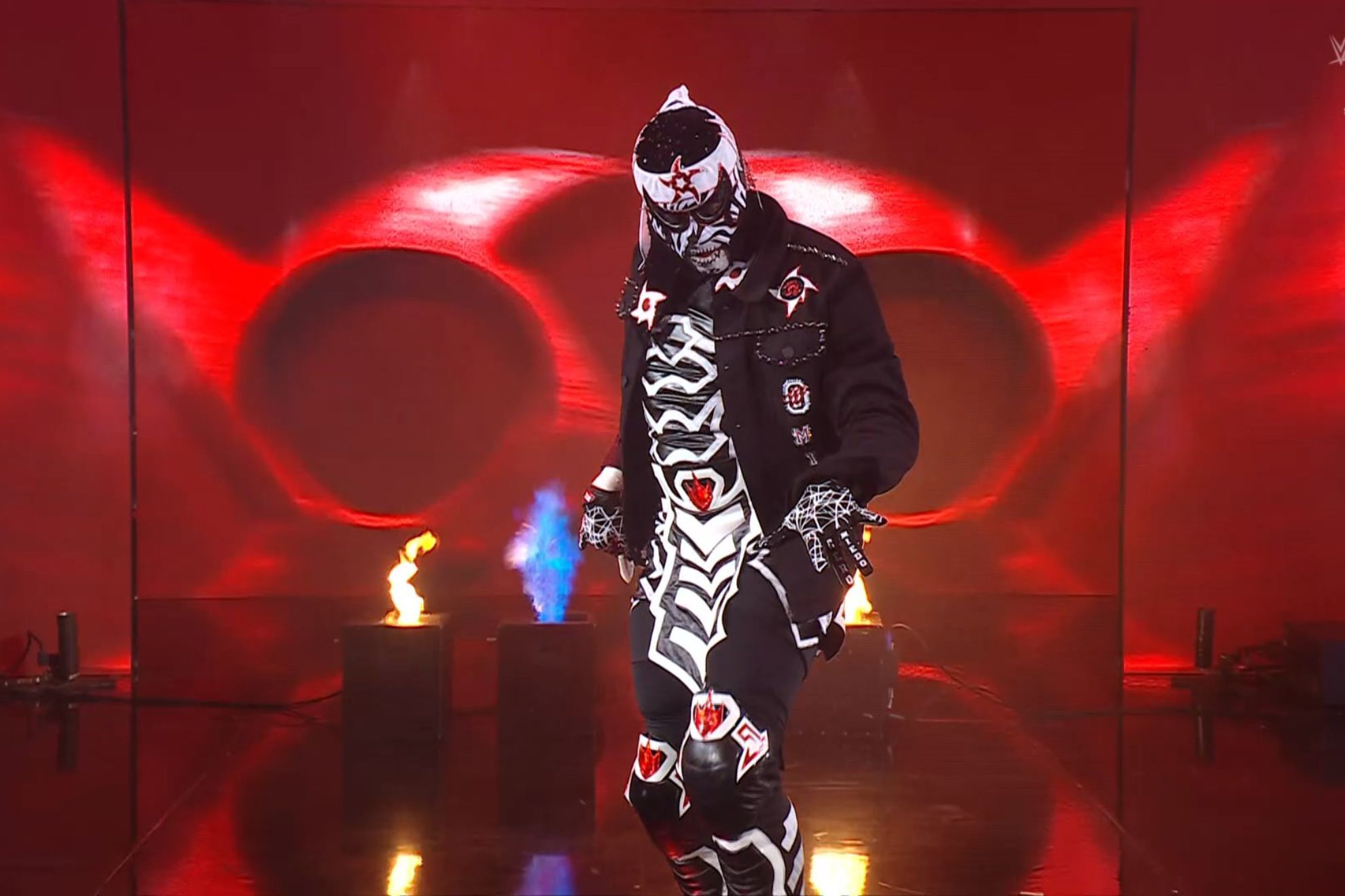 WWE: El luchador mexicano Penta Zero Miedo inicia con el pie derecho en Monday Night RAW