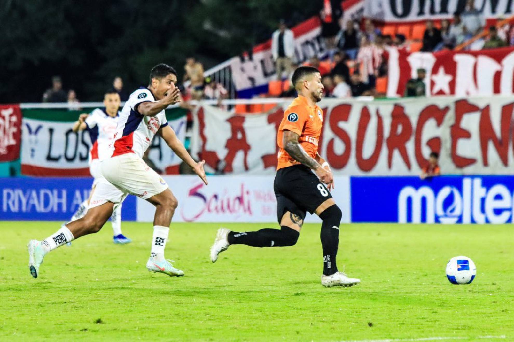 Cibao - Guadalajara: Resumen Chivas vs Cibao: Chicharito y debut de