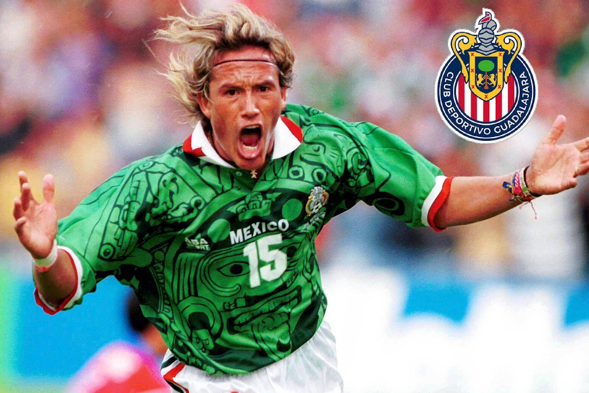 Luis Hernández.