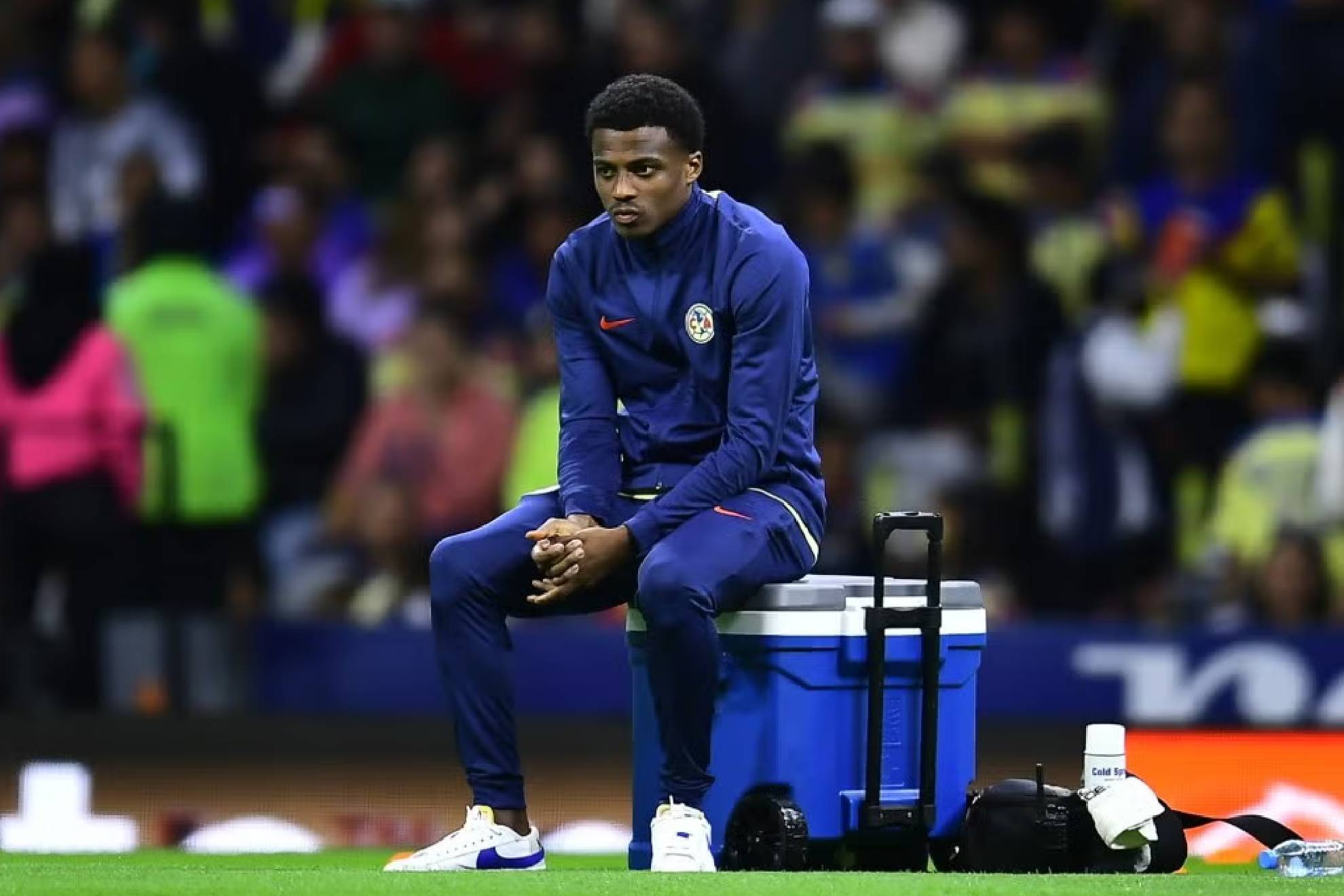 Javairo Dilrosun sigue pendiente sobre el inter
