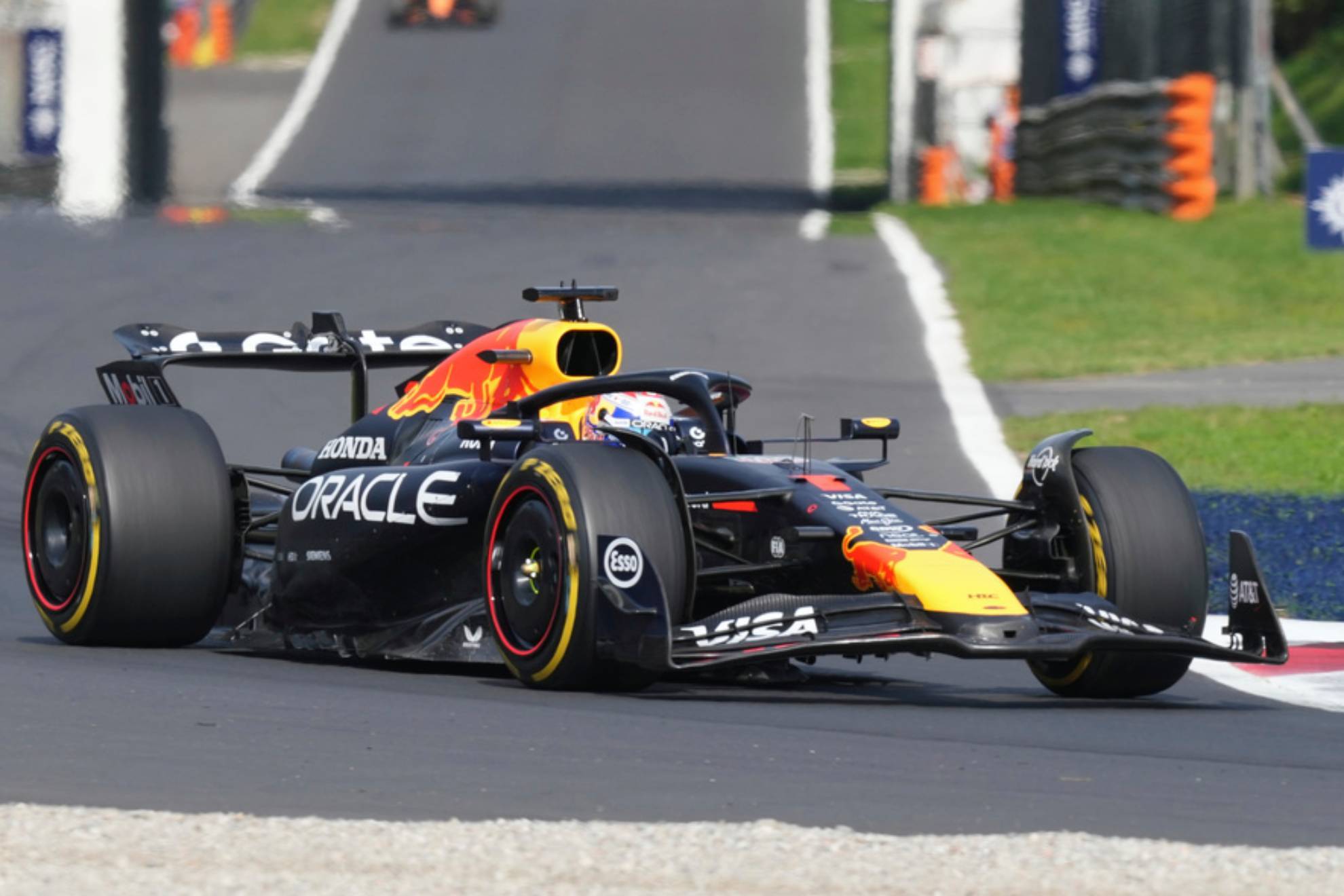 1/43 BBR 2023 Formula 1 Ferrari SF23 GP Italy Monza Carlos Sainz Car Model, image size:1980x1320