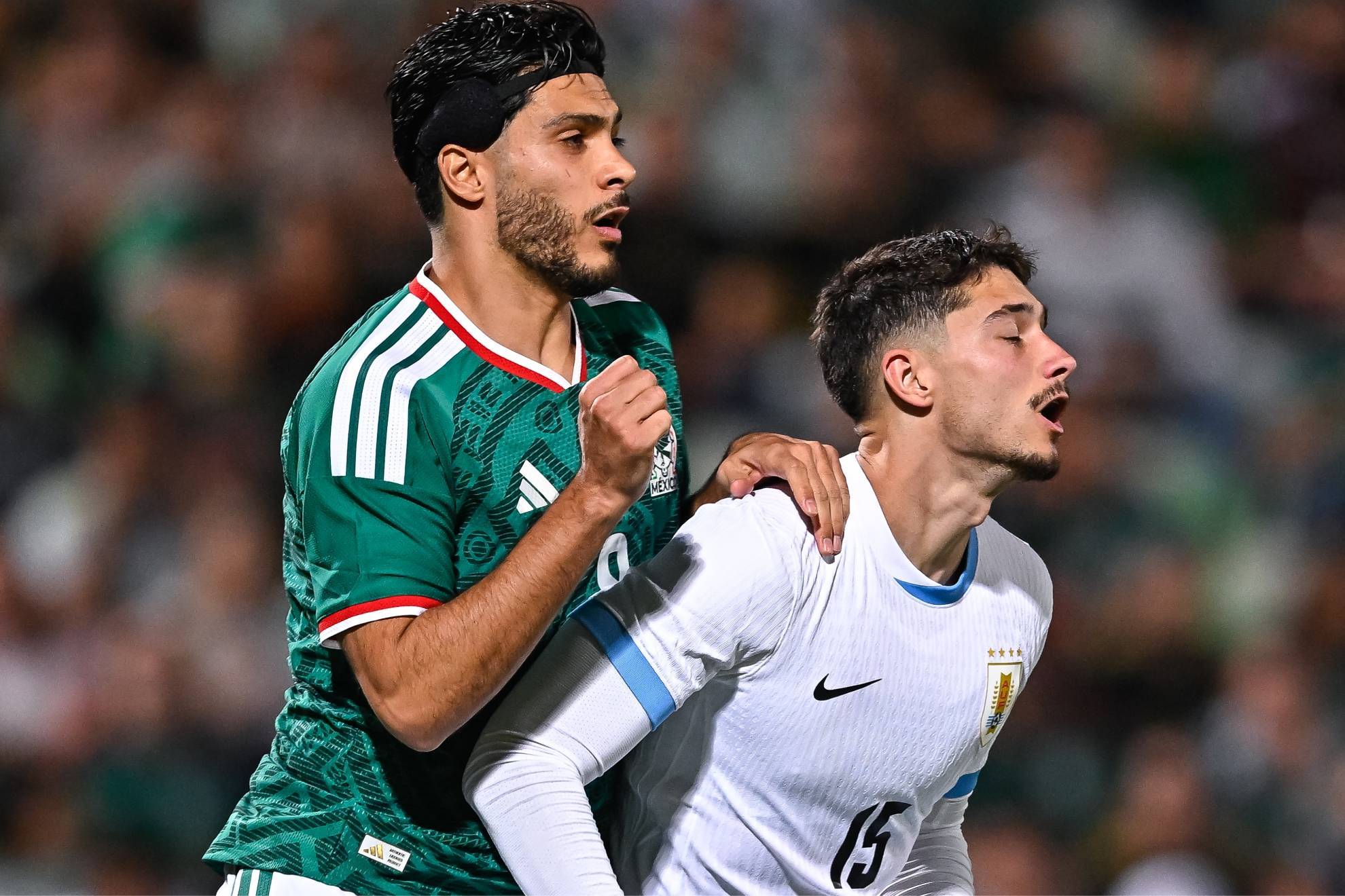 Duro mensaje de Raúl Jiménez a la afición por abucheos: "Tal vez por eso nos llevan siempre a Estados Unidos"