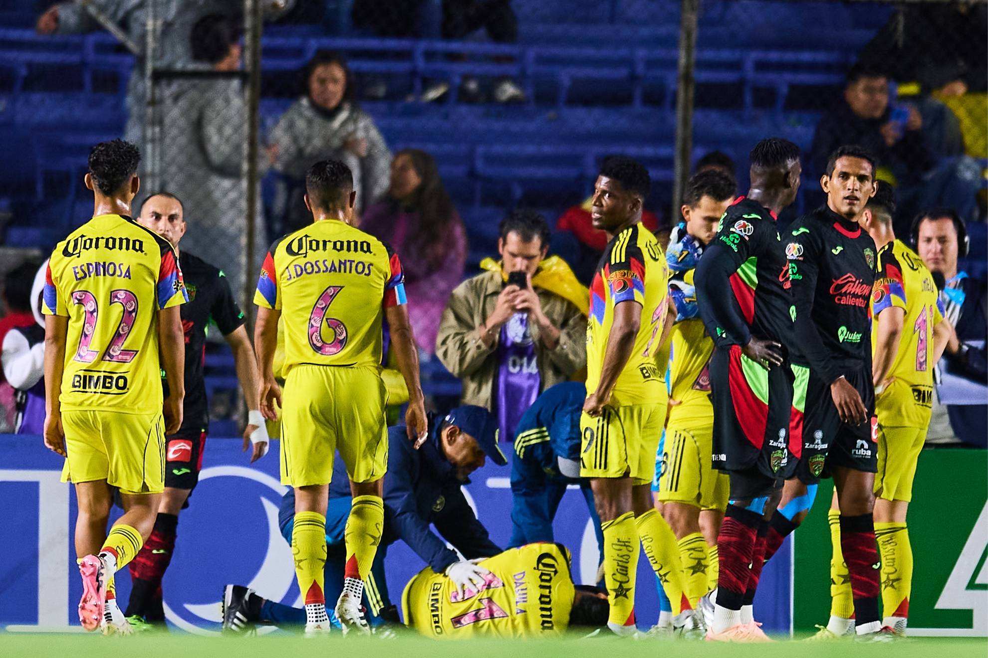 Victor Davila's chilling injury takes the breath away from America fans